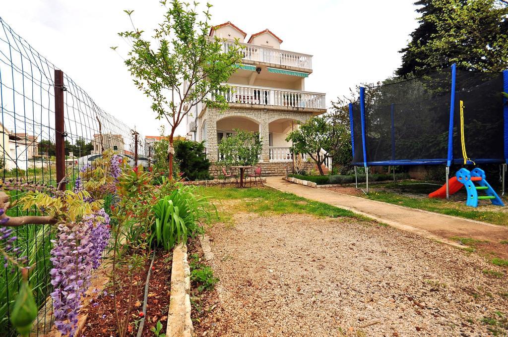 Apartments Toni Vodice Dış mekan fotoğraf